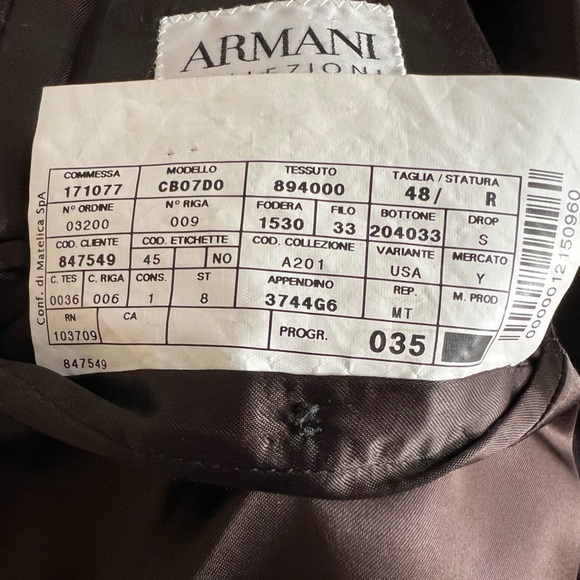 Armani Collezioni Men’s dark brown wool and angora coat size 48R - Picture 4 of 11